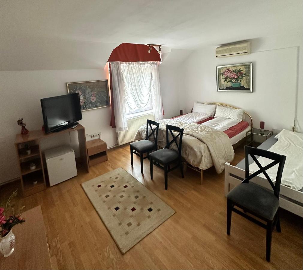 Georgiana Apartments 2 Timisoara Ngoại thất bức ảnh