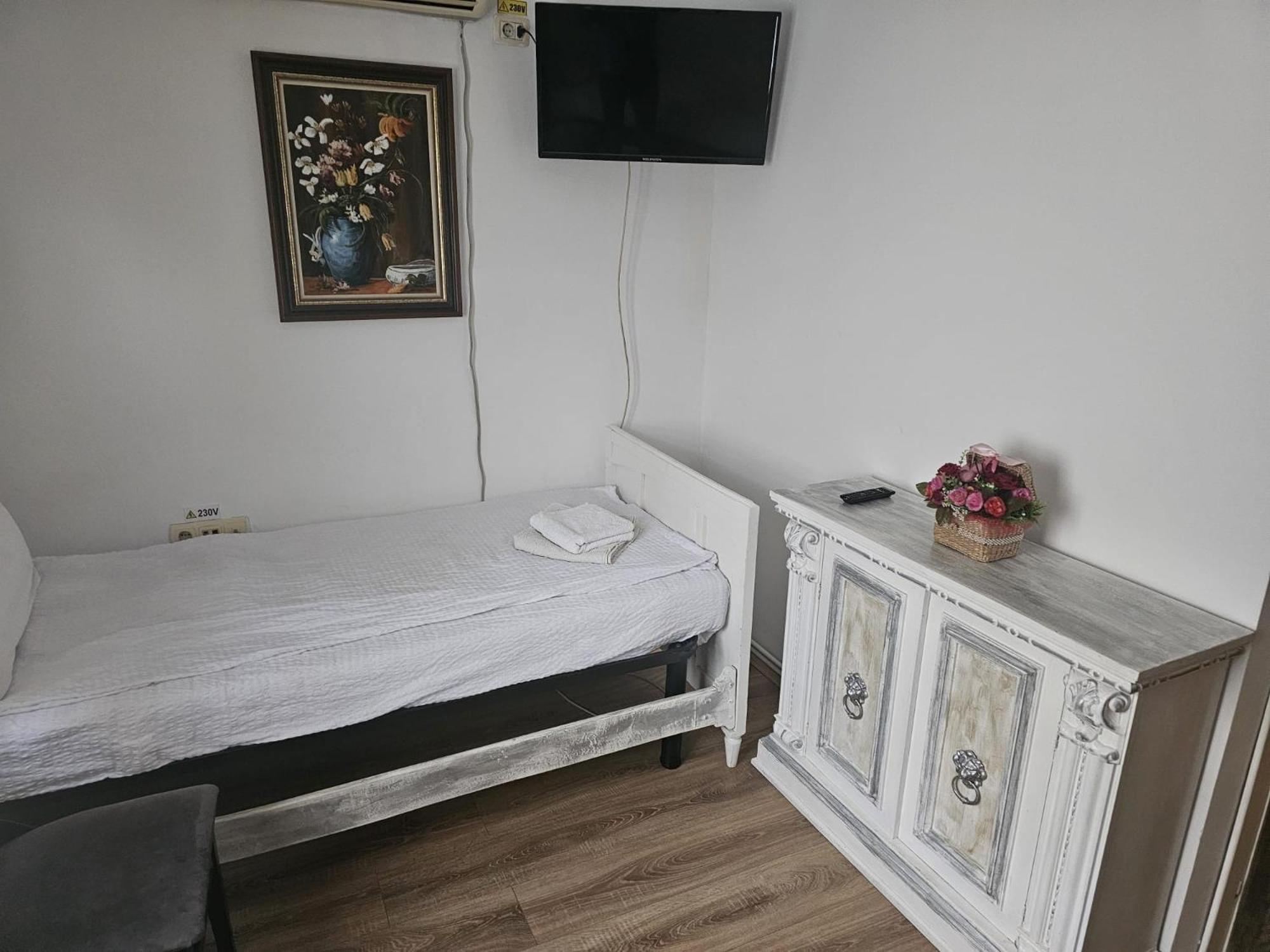 Georgiana Apartments 2 Timisoara Ngoại thất bức ảnh
